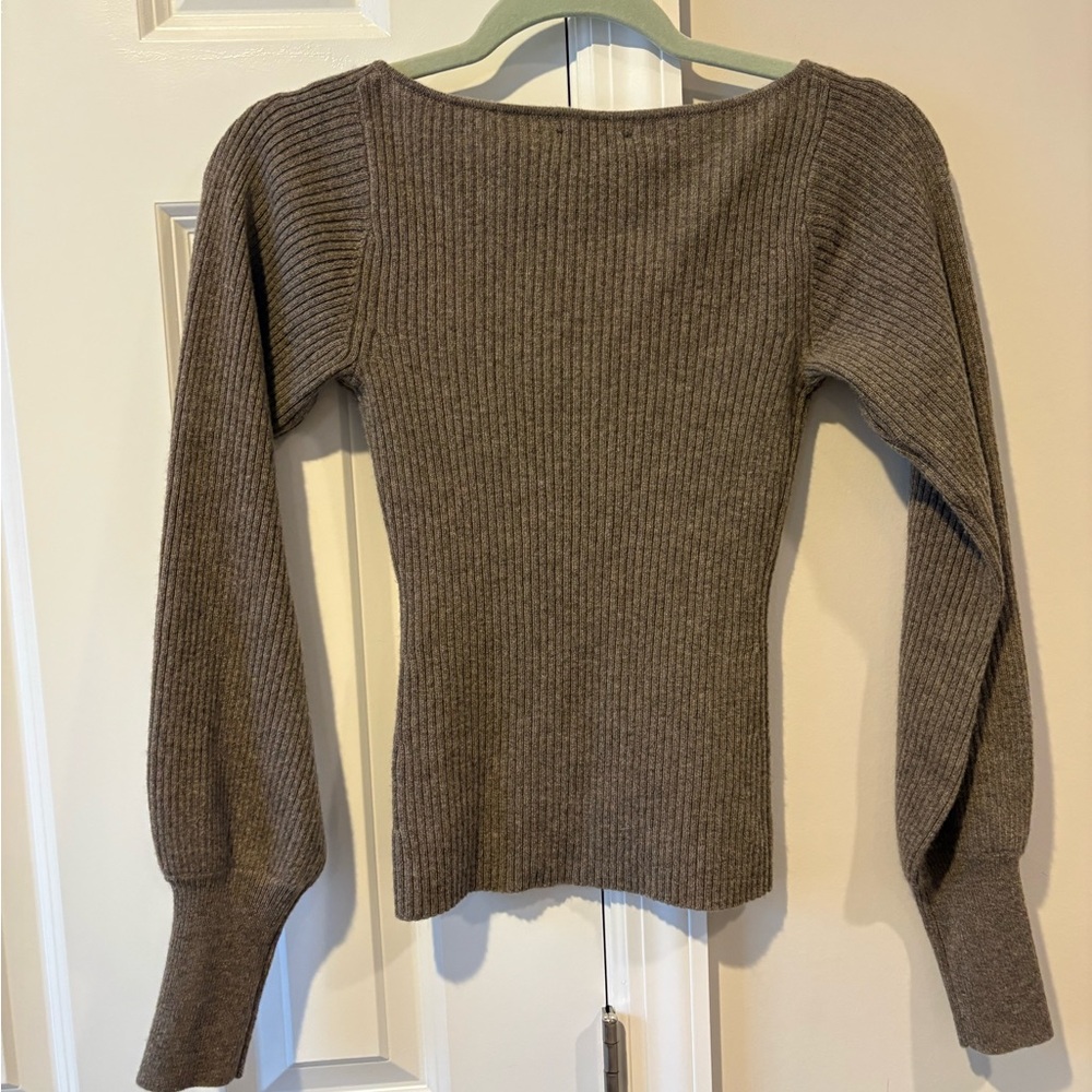 Reformation Hart Cashmere Sweater in the color Cocoa Brown size XS - Picture 7 of 10